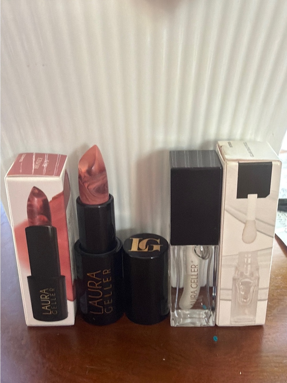 Bundle 2,Laura Geller Marbled Honey Bun  Lipstick& Clear Gloss Duo